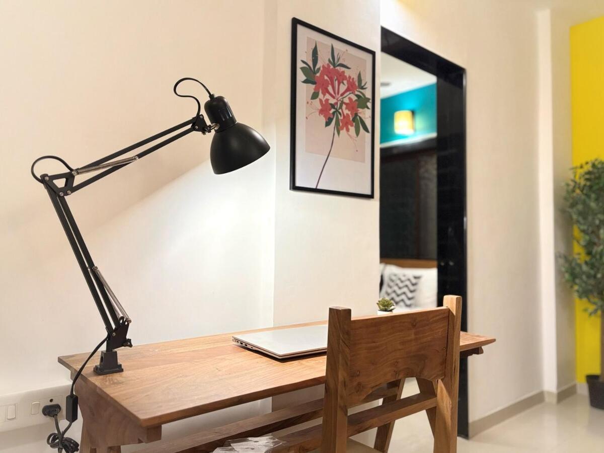 Stylish 1bhk Near Airport By Cozycave - Plg201 * Pune