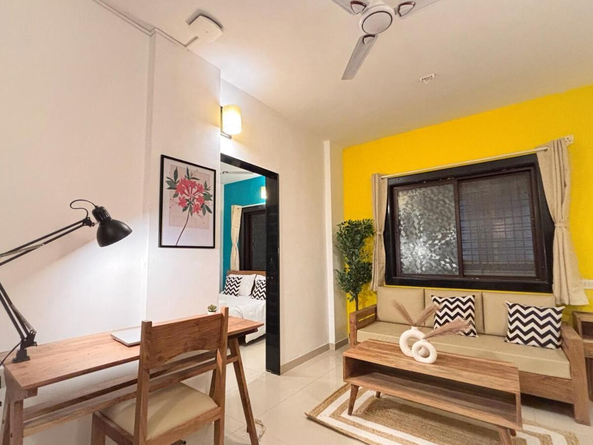 Stylish 1bhk Near Airport By Cozycave - Plg201 Apartment *