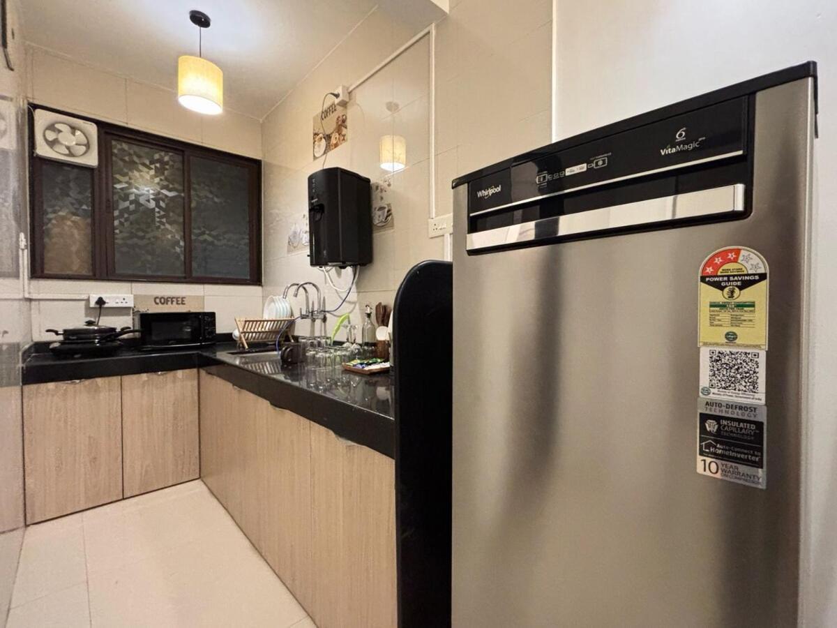 Stylish 1bhk Near Airport By Cozycave - Plg201 * Pune