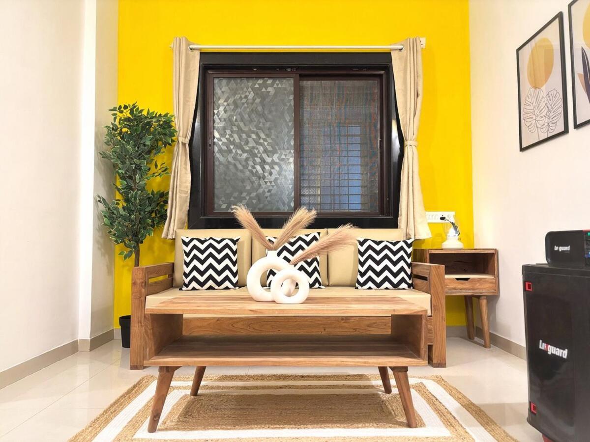 Stylish 1bhk Near Airport By Cozycave - Plg201 Pune